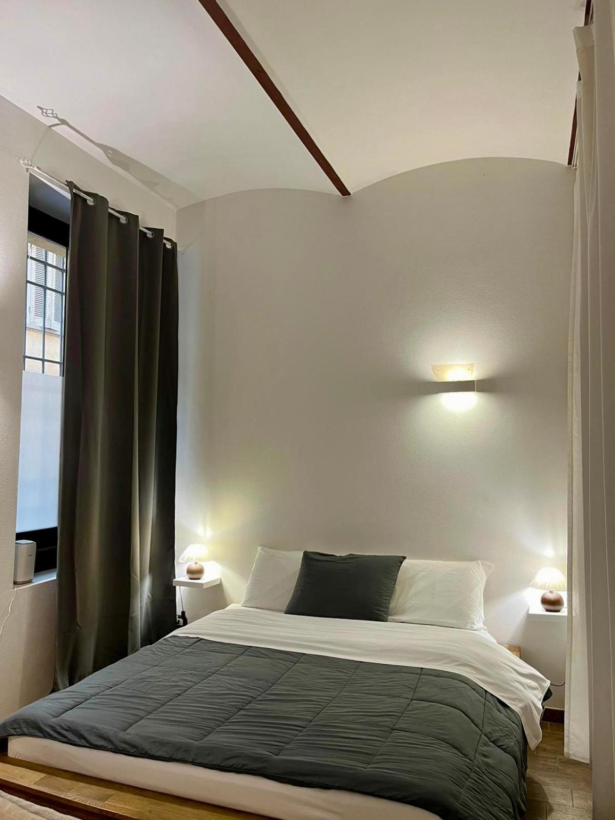 Residenza Corrado By Almanova Residenze Apartment Мантова Екстериор снимка