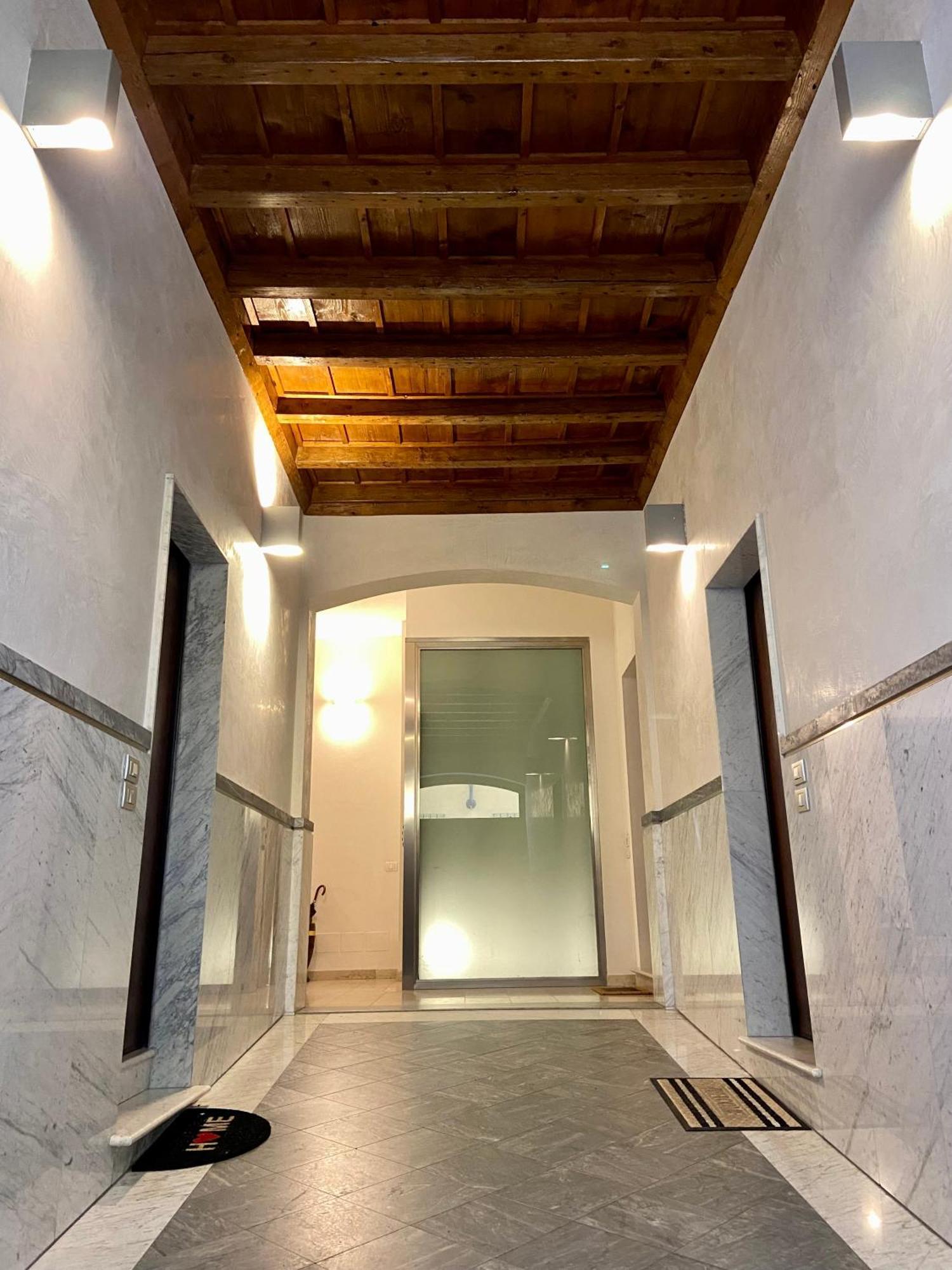 Residenza Corrado By Almanova Residenze Apartment Мантова Екстериор снимка